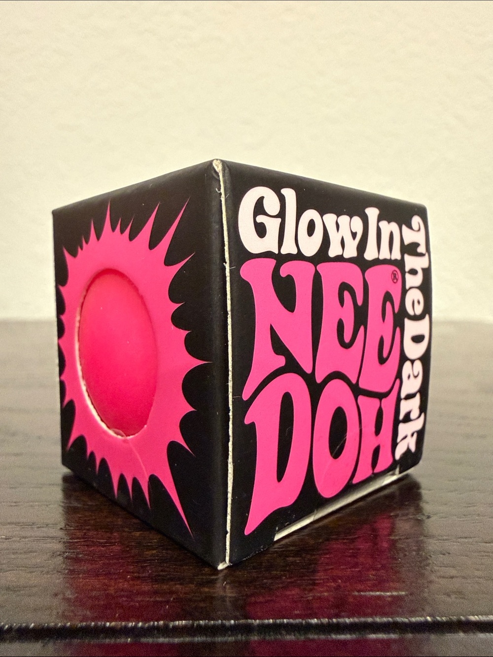 Needoh Glow In The Dark Mini - Pink